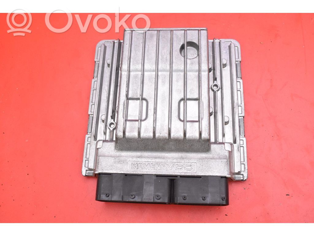 BMW 1 E82 E88 Unidad de control/módulo ECU del motor 