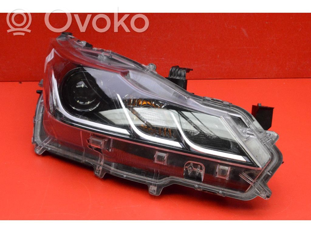 Toyota Corolla E10 Faro/fanale 