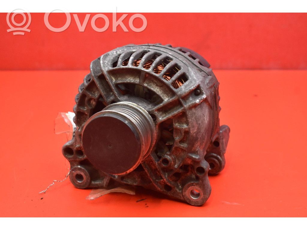 Volkswagen Golf IV Generator/alternator 