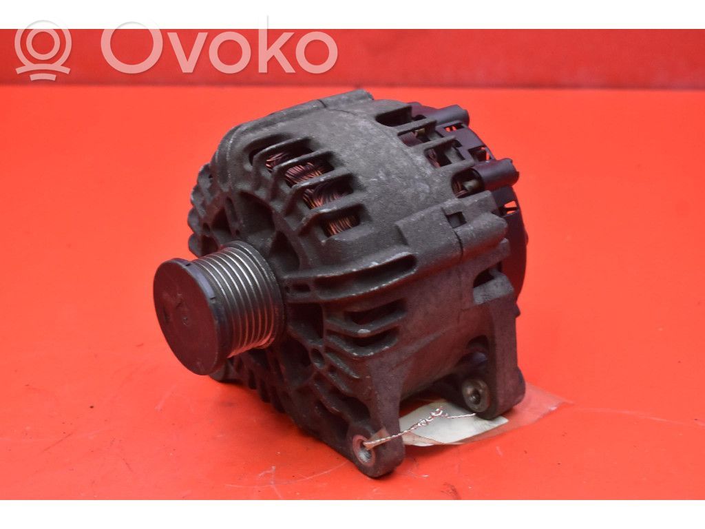 Renault Laguna II Alternador 