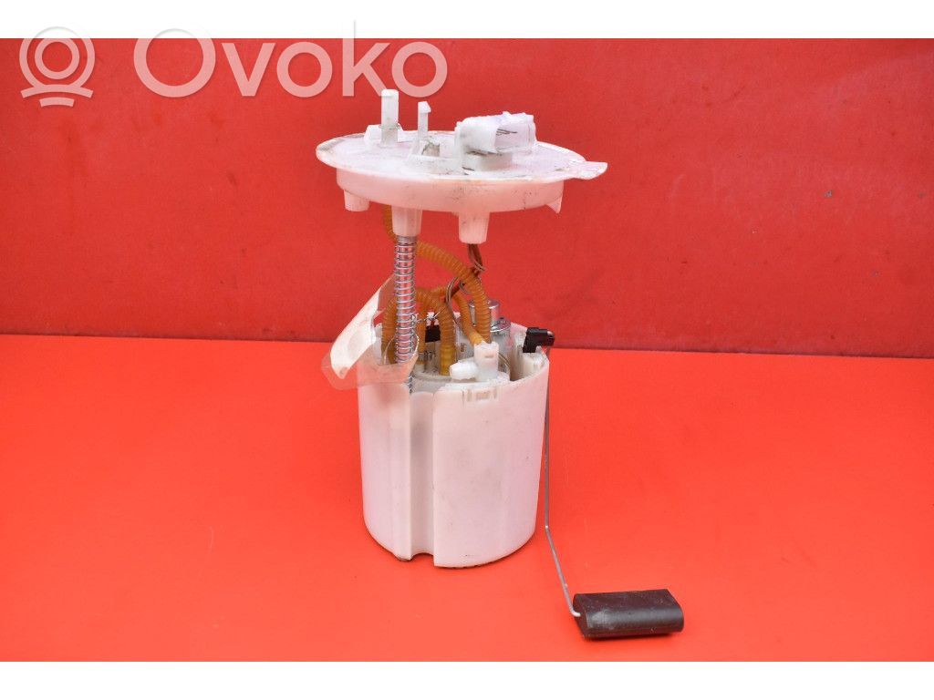 Opel Insignia A Bomba interna de combustible 