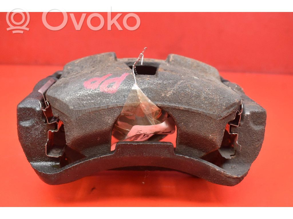 Caliper de freno delantero