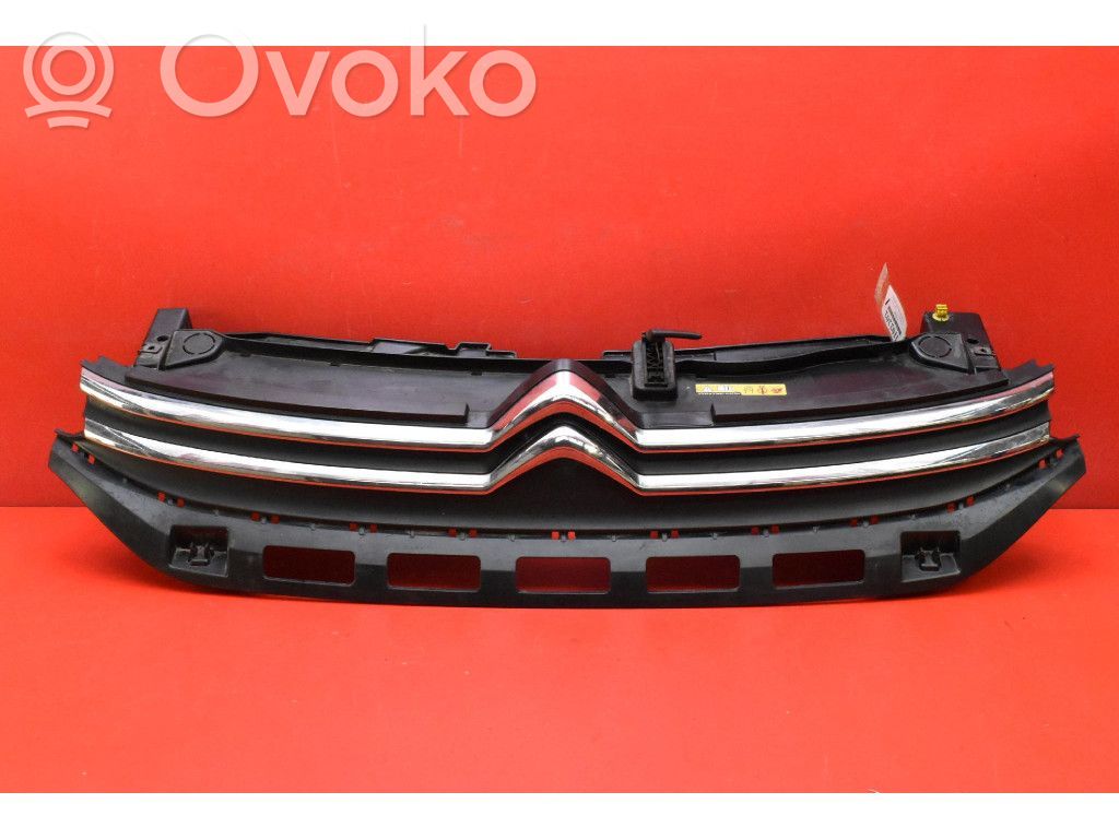 Audi 100 200 5000 C3 Grille de calandre avant