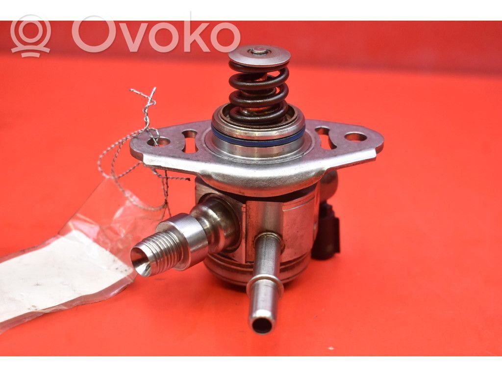 Pompe à carburant   12687537,12687537