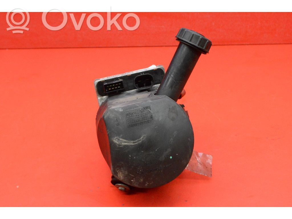 Peugeot 407 Ohjaustehostimen pumppu 