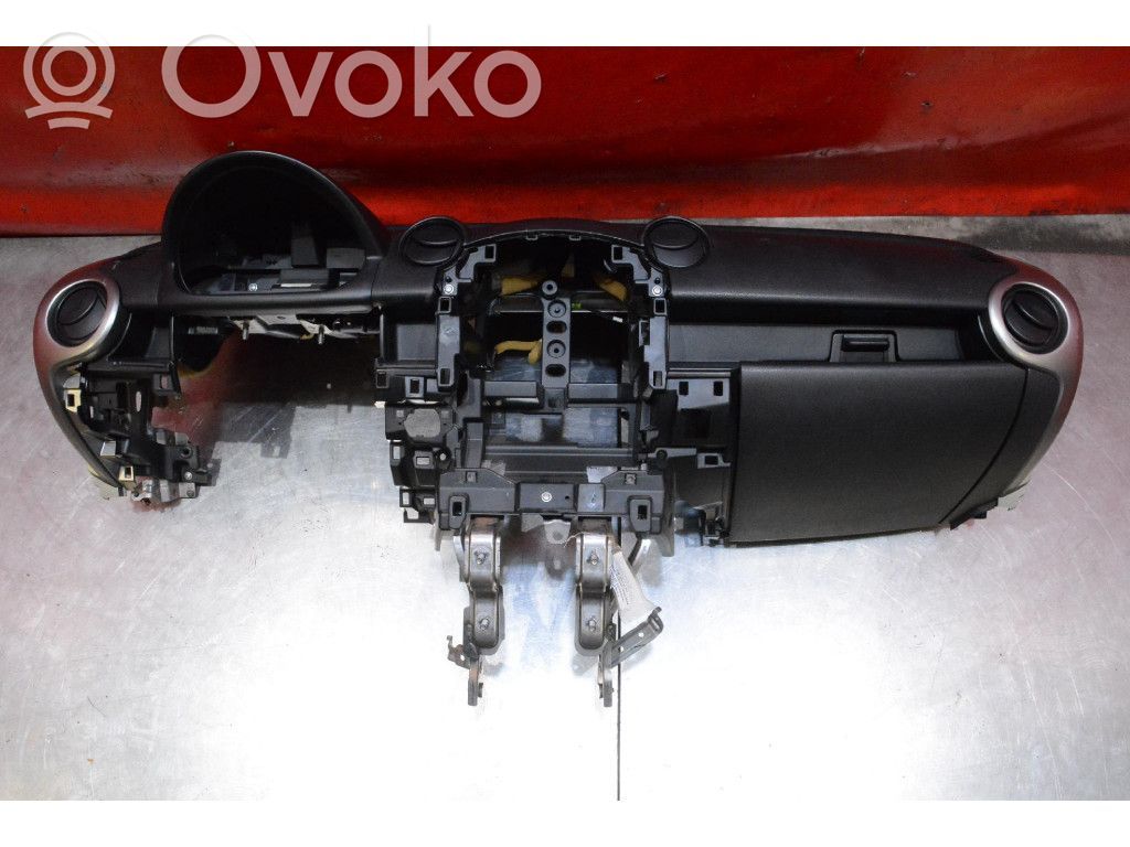 Mazda 2 Bord 