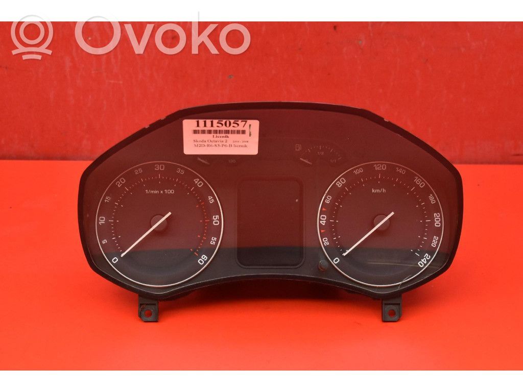 Skoda Octavia Mk2 (1Z) Licznik / Prędkościomierz