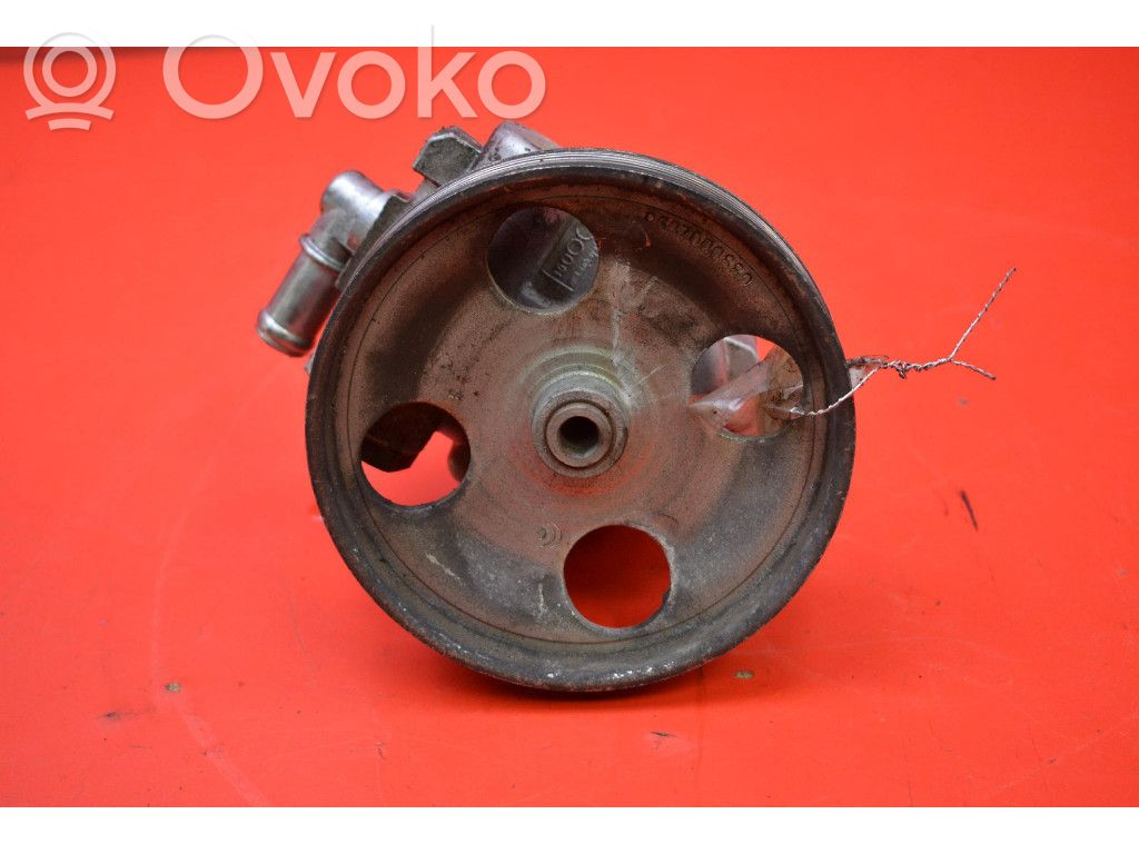 Citroen C5 Ohjaustehostimen pumppu 