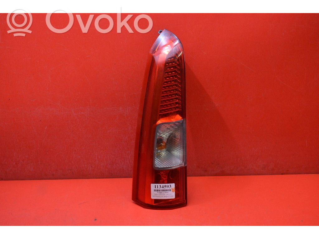 Volvo V70 Galinis žibintas kėbule 