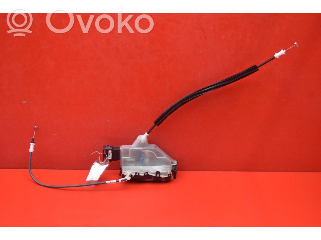 Opel Crossland X Rear door lock