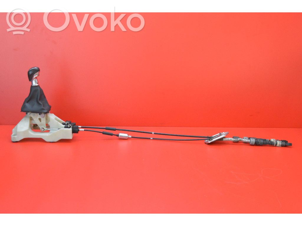 Hyundai i30 Pavarų perjungimo traukė 