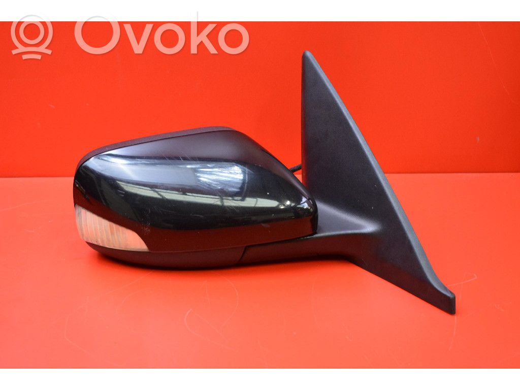 Volvo V50 Front door electric wing mirror 