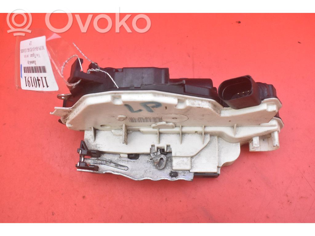 Volkswagen Tiguan Serrure de porte avant