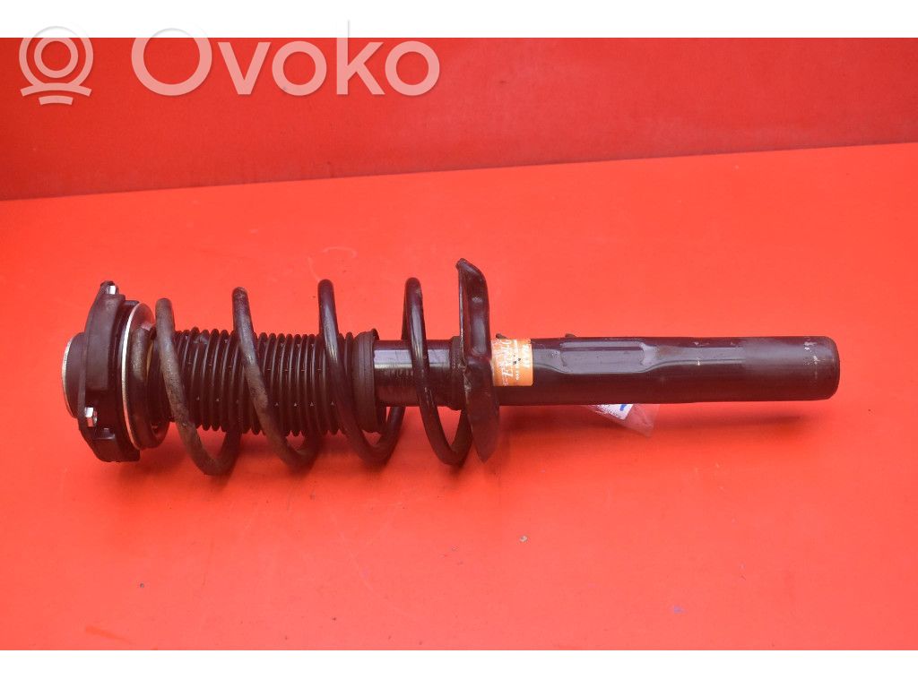 Volkswagen Golf IV Etuiskunvaimennin