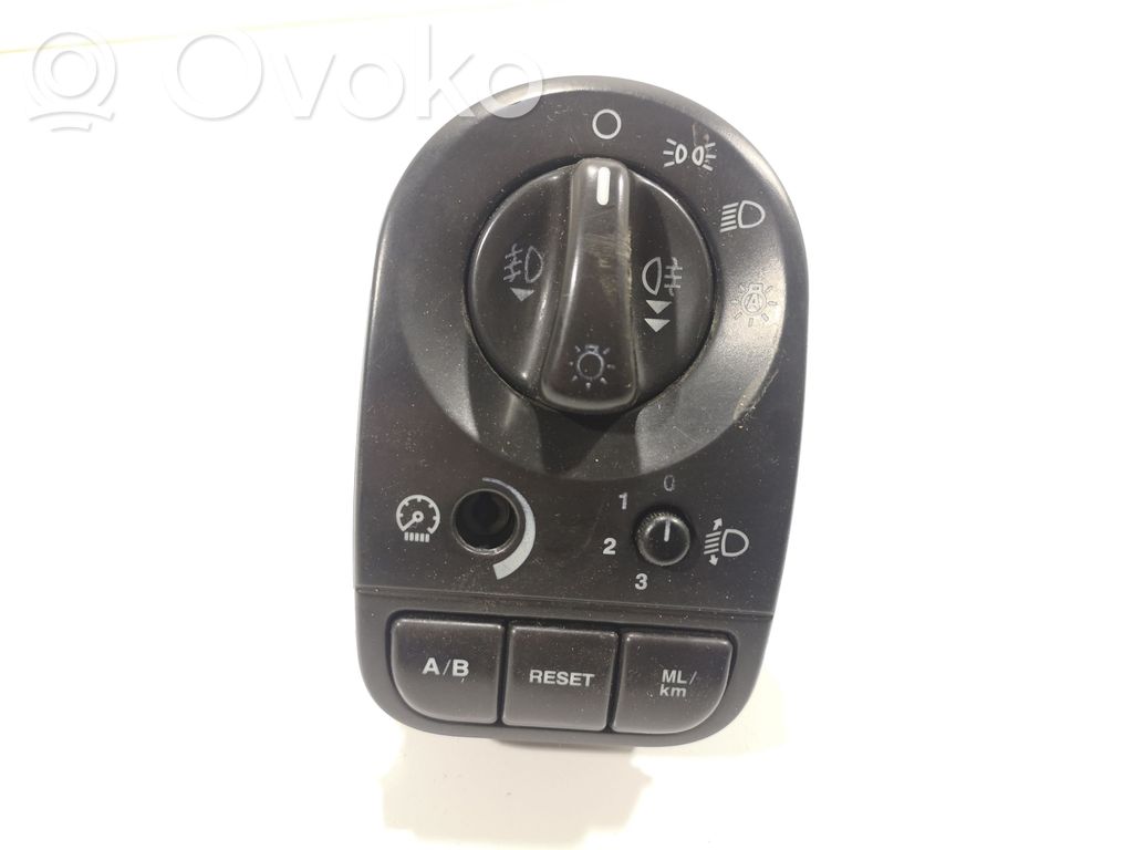 Jaguar X-Type Light switch 