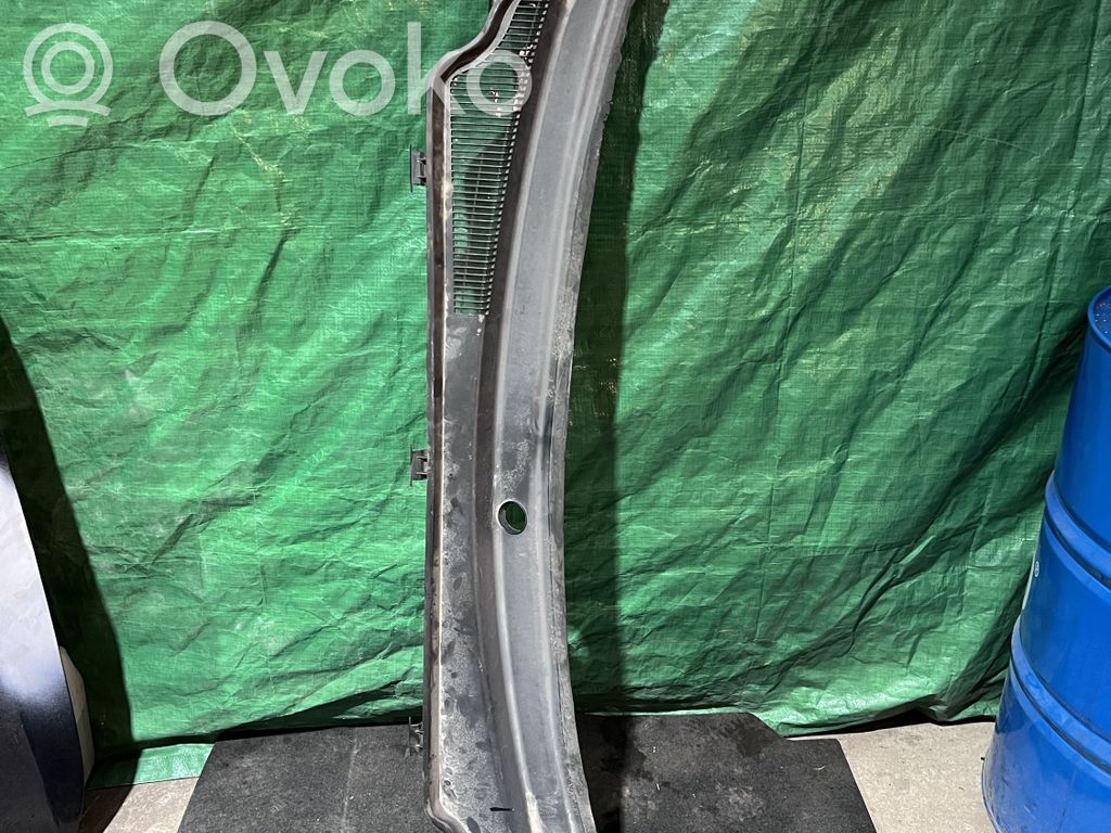 Dodge Durango III Wiper trim 