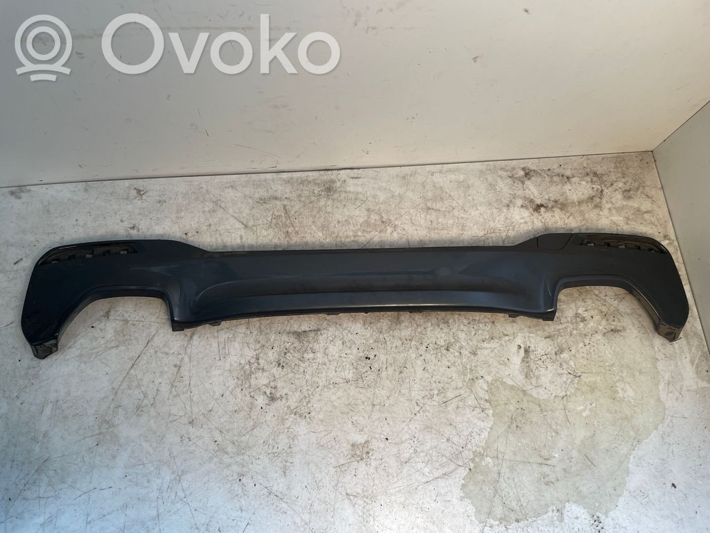 BMW 5 G30 G31 G38 Listwa dolna zderzaka tylnego 