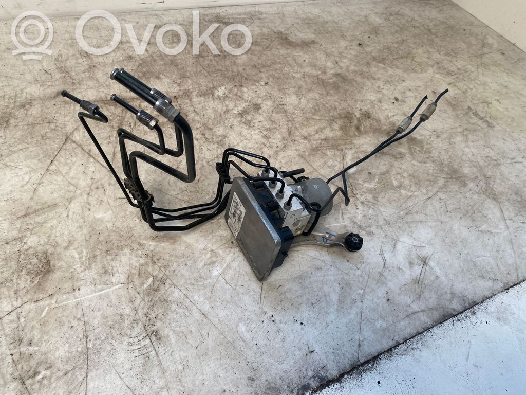 BMW 5 G30 G31 G38 ABS-pumppu 