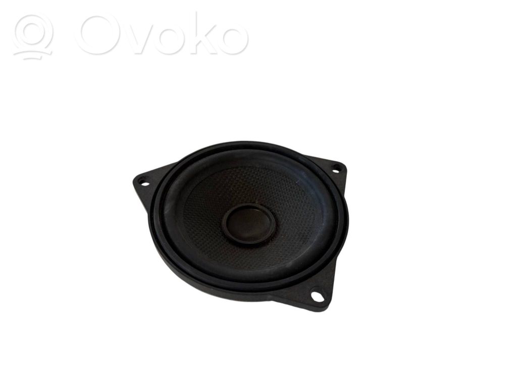 BMW 5 E60 E61 Altavoz de la puerta delantera 