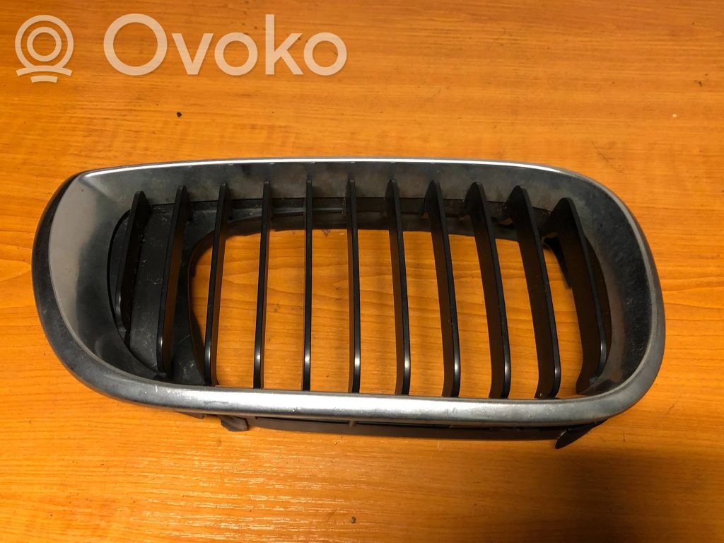BMW 3 E46 Front grill 