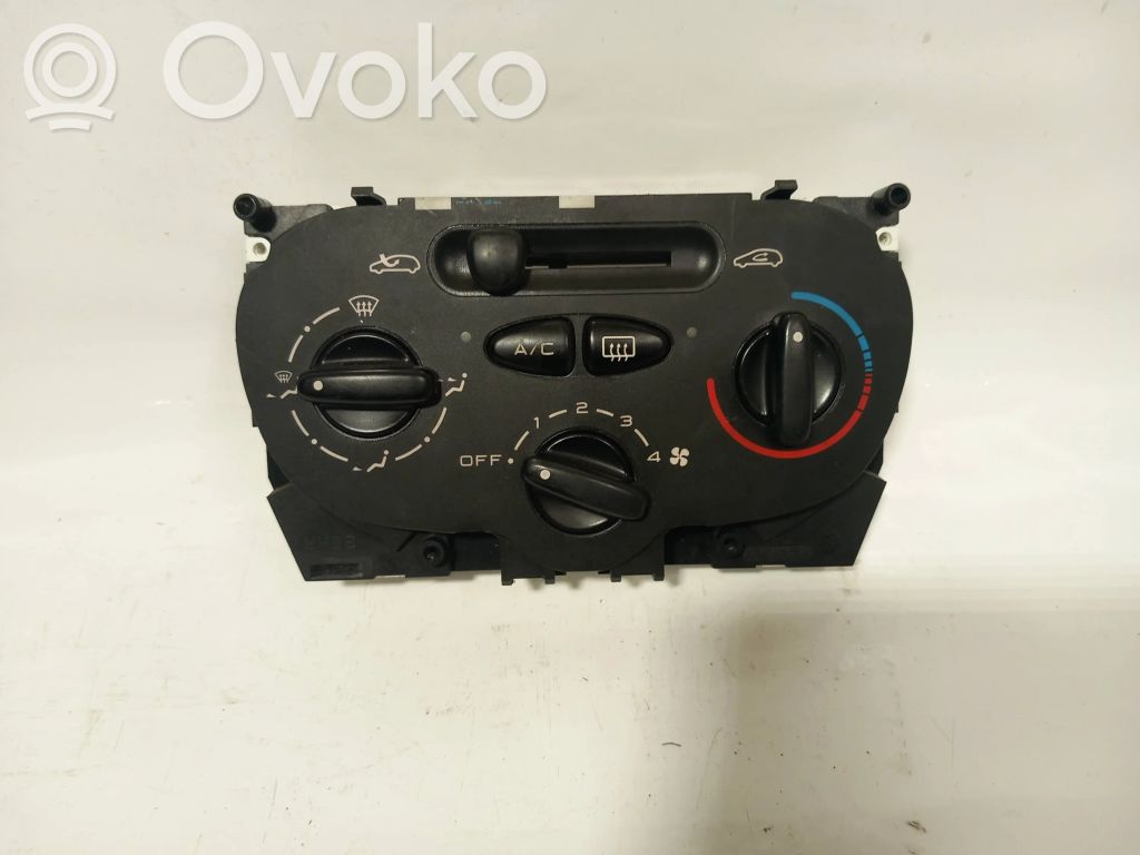 Peugeot 206 Climate control unit 