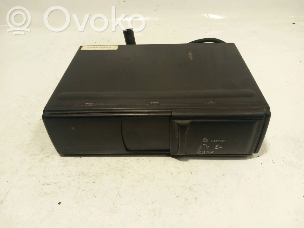 Audi A6 S6 C5 4B CD/DVD keitiklis 