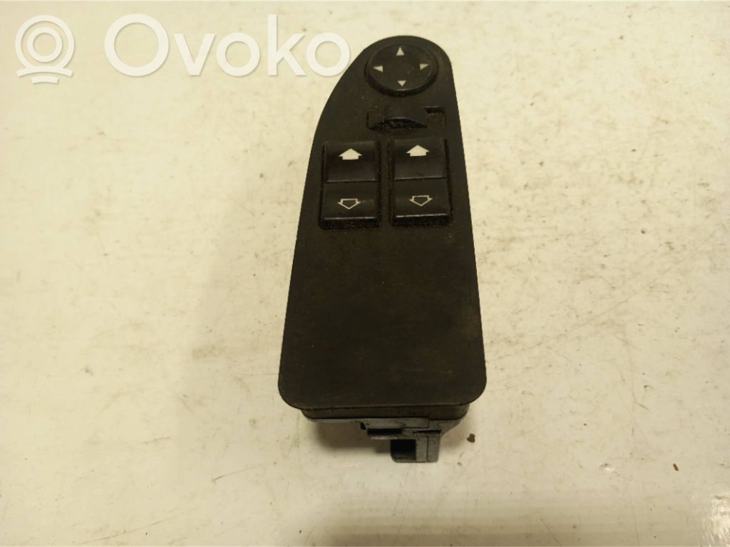 BMW 5 E39 Electric window control switch 