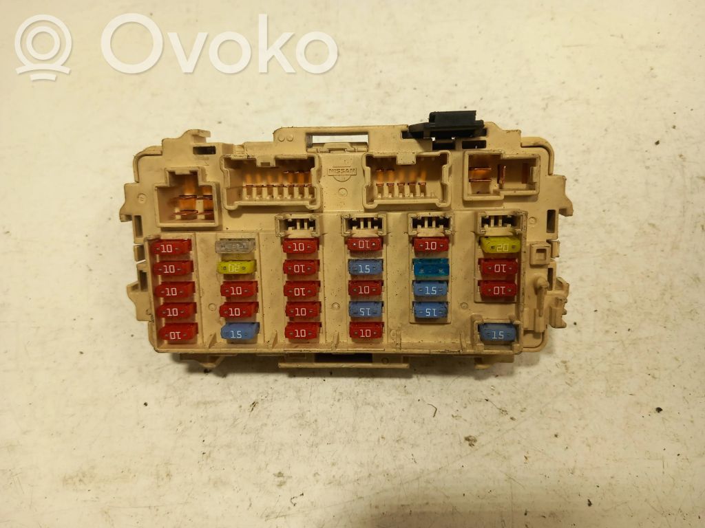 Nissan X-Trail T30 Fuse box set 