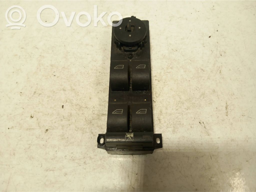 Ford Focus Muut kytkimet/nupit/vaihtimet 