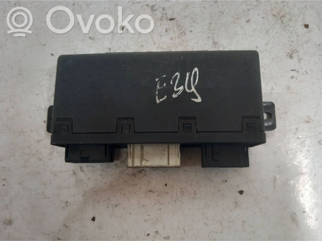 BMW 5 E39 Durvju vadības bloks 