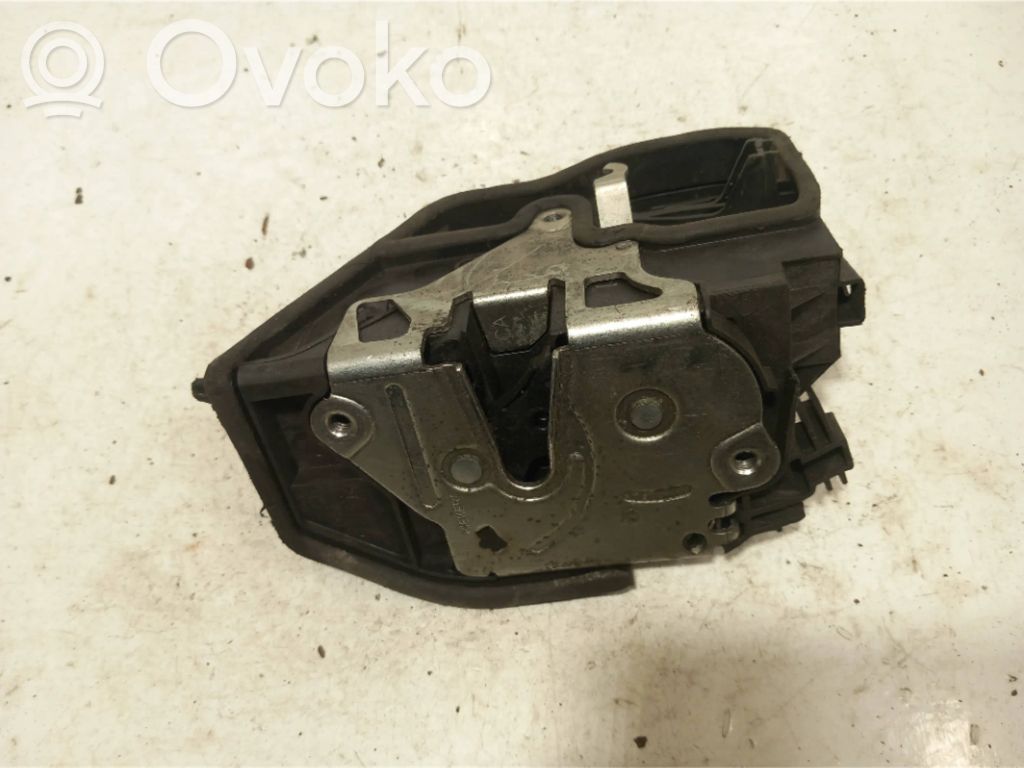 BMW 7 E65 E66 Front door lock 