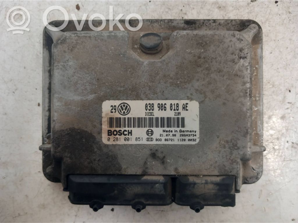 Volkswagen Golf IV Engine control unit/module 