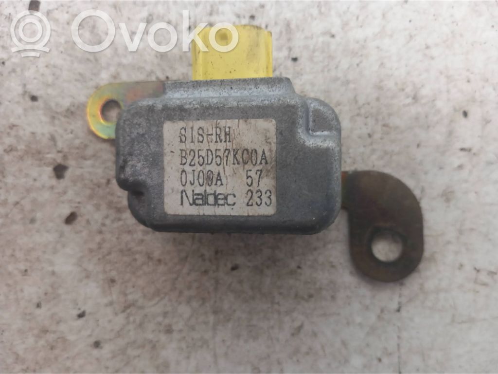 Mazda 323 F Airbag deployment crash/impact sensor 