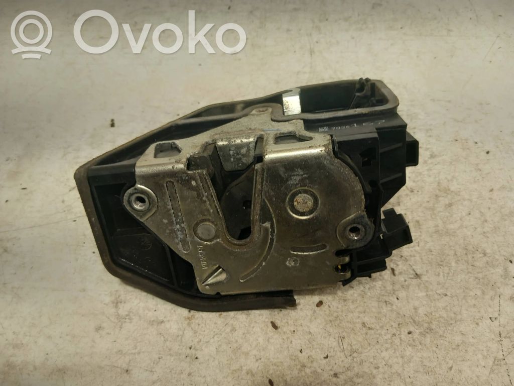 Front door lock   7036167