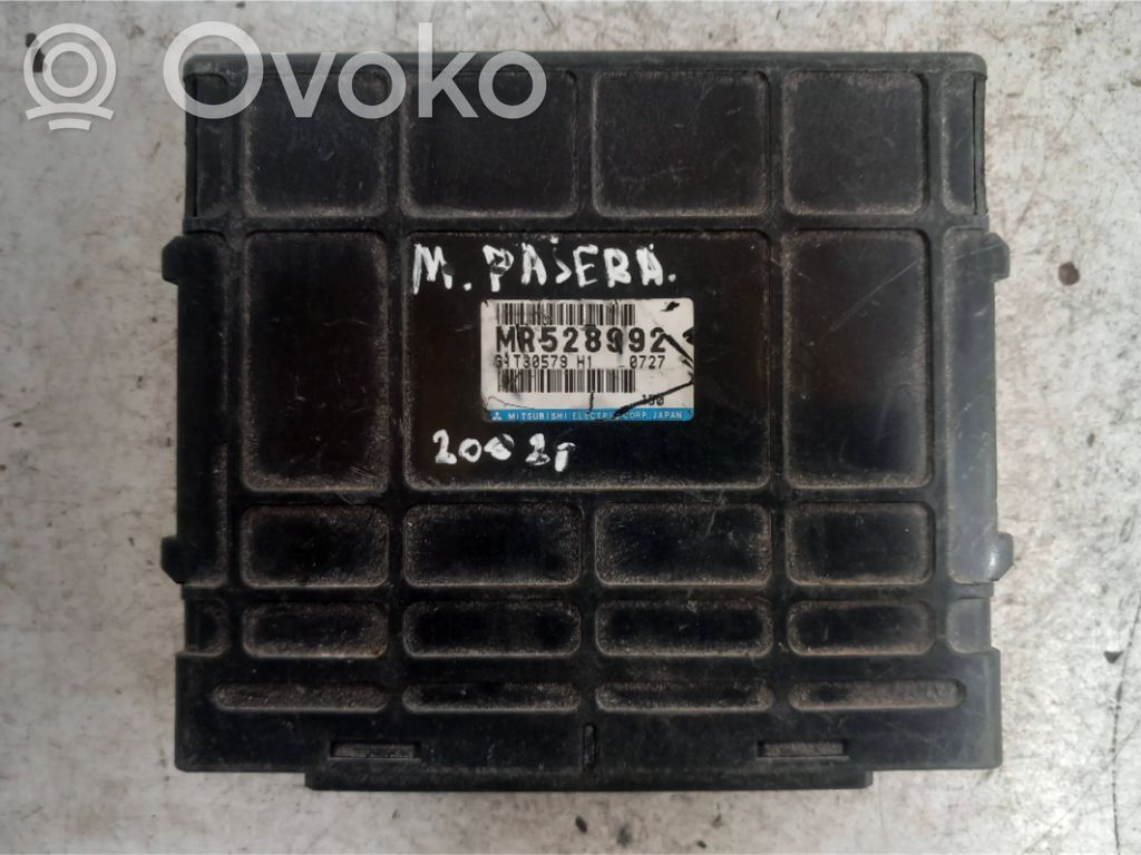 Mitsubishi Pajero Sterownik / Moduł skrzyni biegów 
