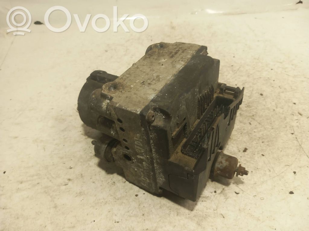 Audi A6 S6 C4 4A ABS bloks 