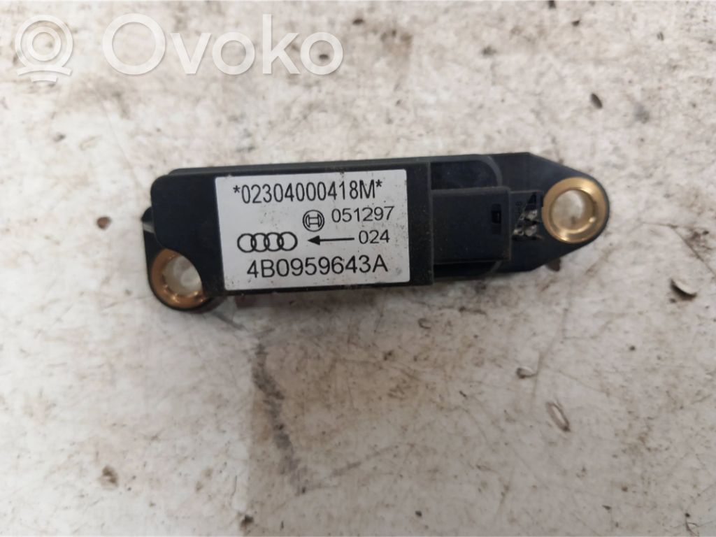 Audi A6 S6 C5 4B Airbagsensor Crashsensor Drucksensor 