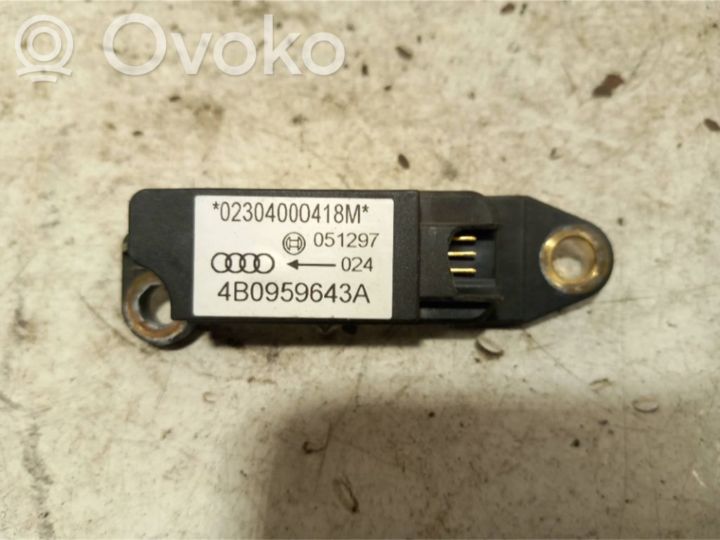 Audi A6 S6 C5 4B Airbagsensor Crashsensor Drucksensor 