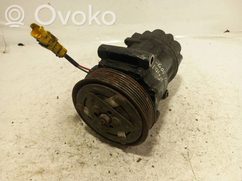 Peugeot 307 Air conditioning (A/C) compressor (pump) 