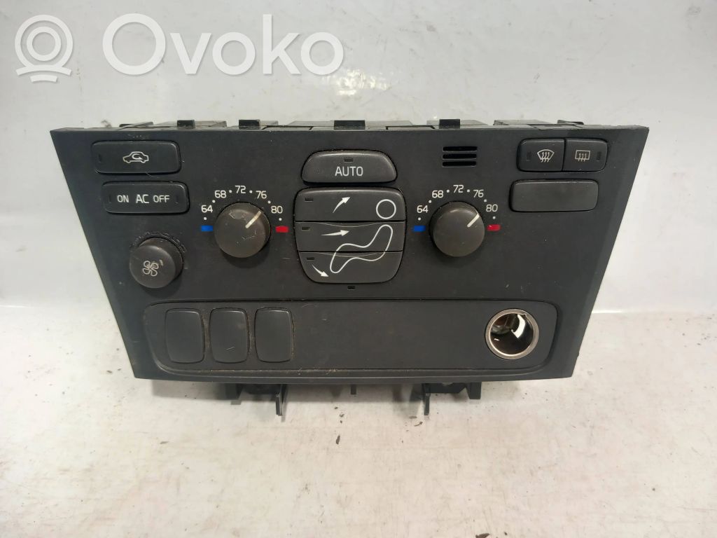 Volvo V70 Climate control unit 