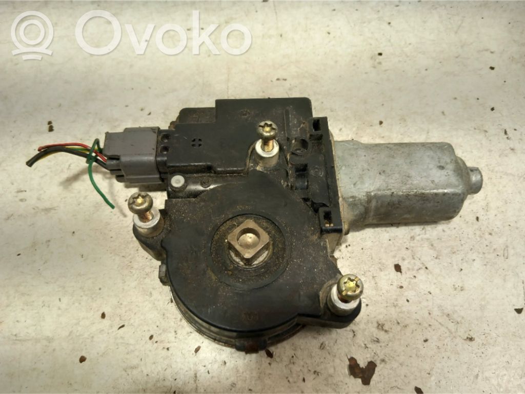 Mitsubishi Pajero Rear door window regulator motor 