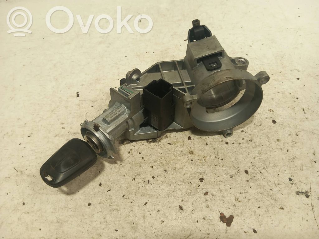 Opel Corsa D Užvedimo spynelė 
