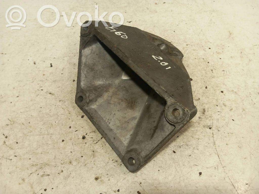 BMW 5 E60 E61 Variklio tvirtinimo kronšteinas 
