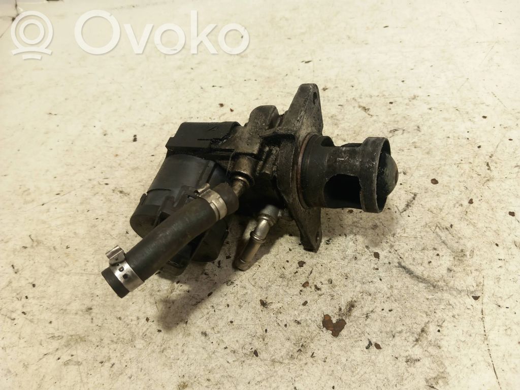 BMW 5 F10 F11 Клапан EGR 