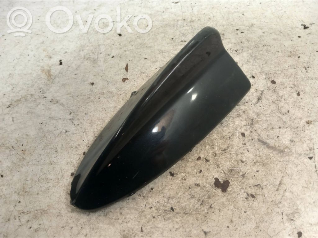 BMW 5 GT F07 Cubierta de la antena del techo (GPS) 