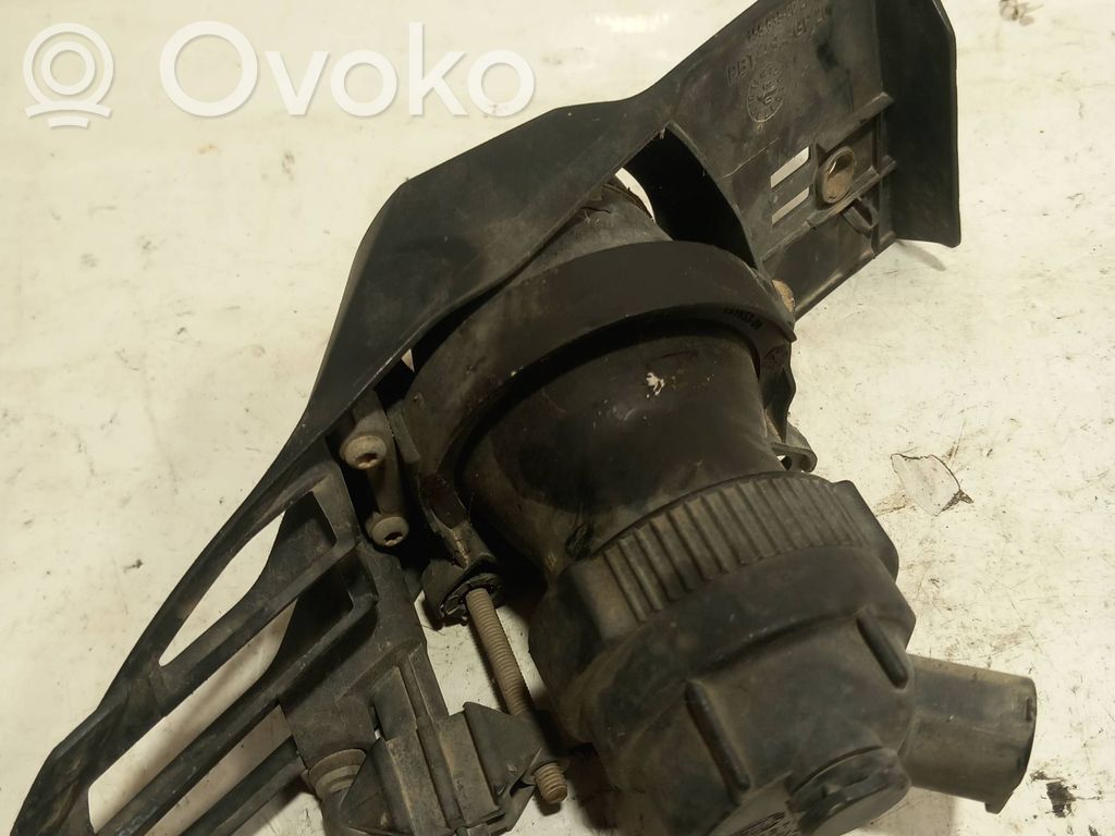 BMW 7 E65 E66 Etusumuvalo 