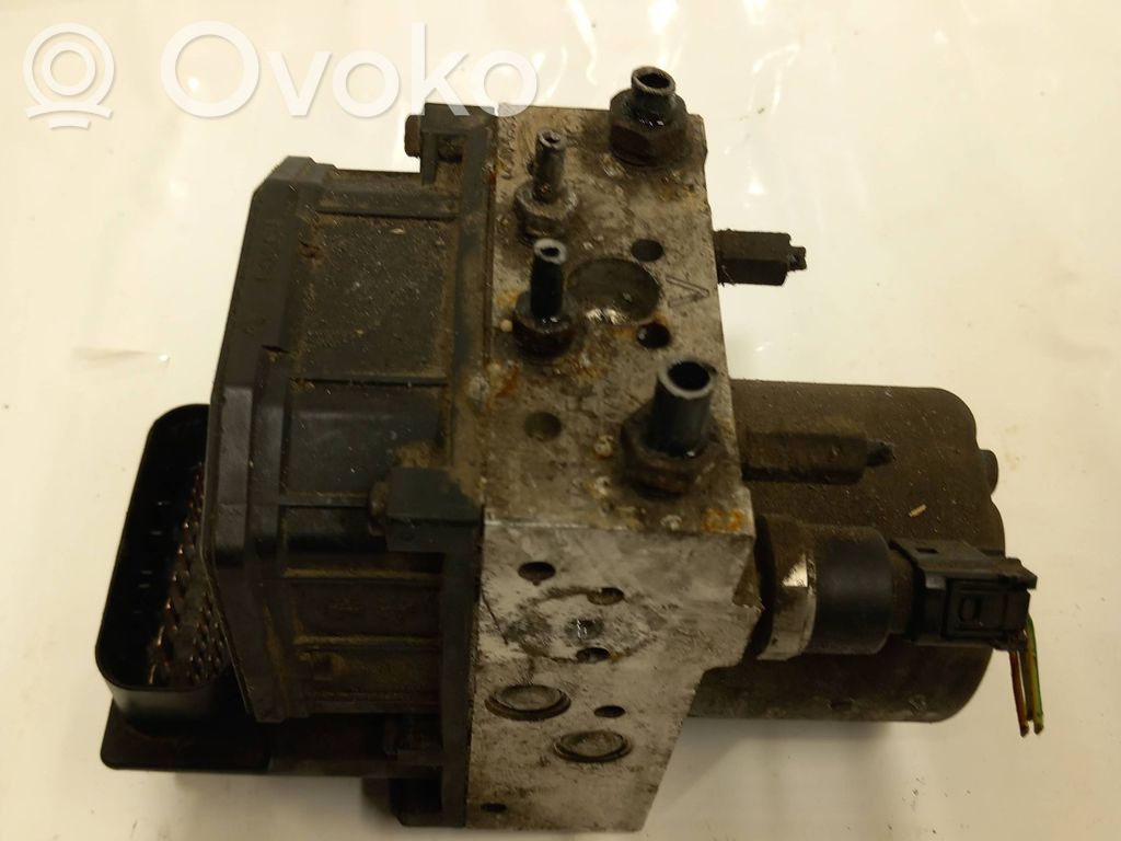 Toyota Avensis T250 Pompa ABS 