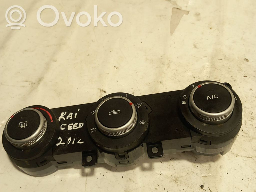 KIA Ceed Climate control unit 