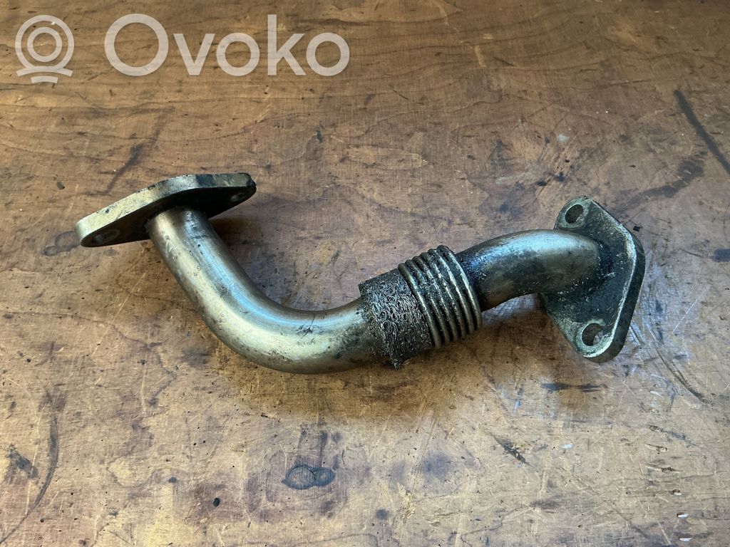 Volkswagen Golf IV EGR-linjan letku 
