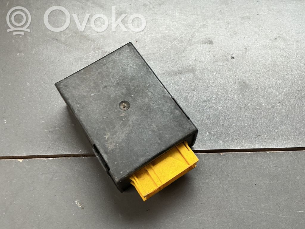 BMW 7 E38 Module d'éclairage LCM 